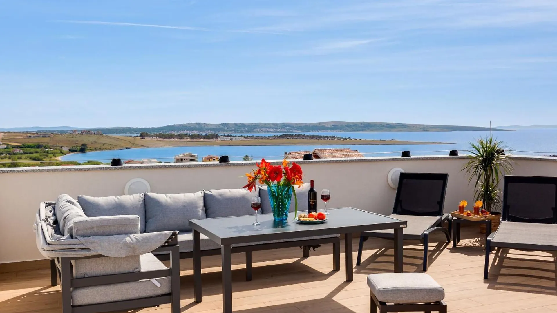 Holiday Home Luxury Villa Terra Maiorum By Interhome 포블랴나